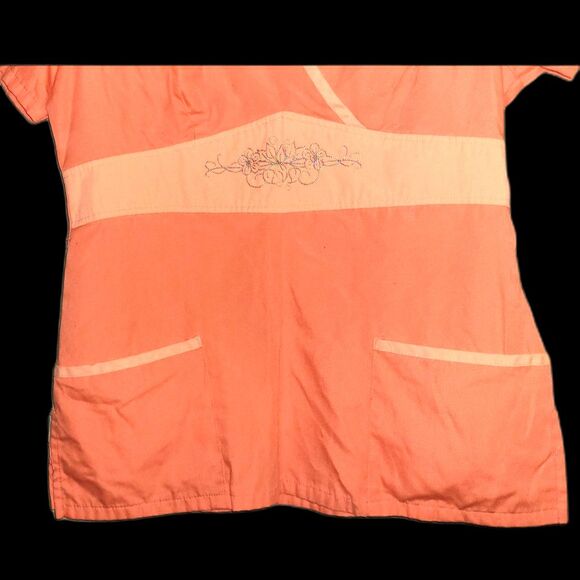 Landau scrub top size med - Picture 2 of 11